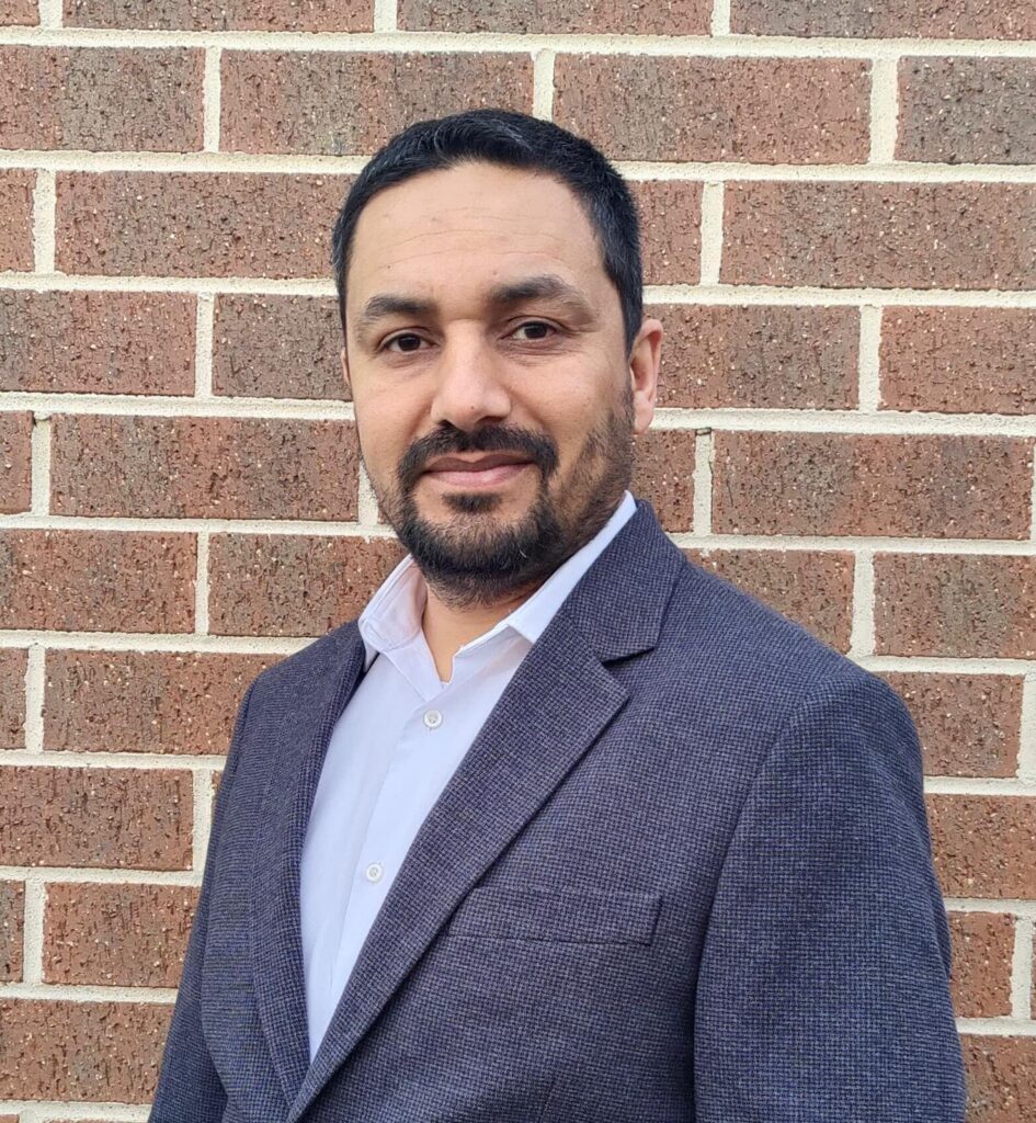 Dr Naveed Khan 1